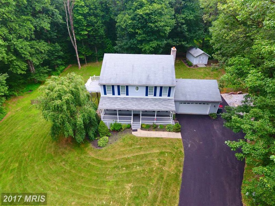 6120 Hidden Hollow Dr, Sykesville, MD 21784 - photo 1