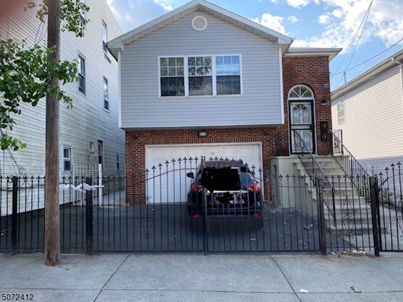 46 4th St, Newark, NJ 07107 - photo 1