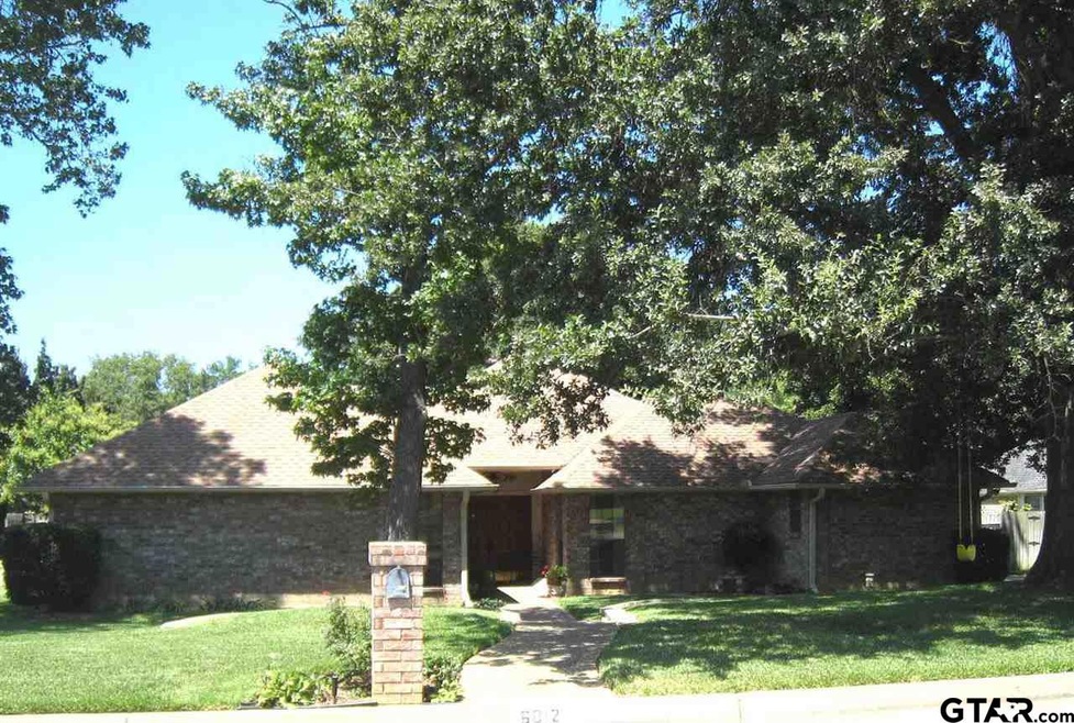 6012 Stoneleigh Dr, Tyler, TX 75703 - photo 1