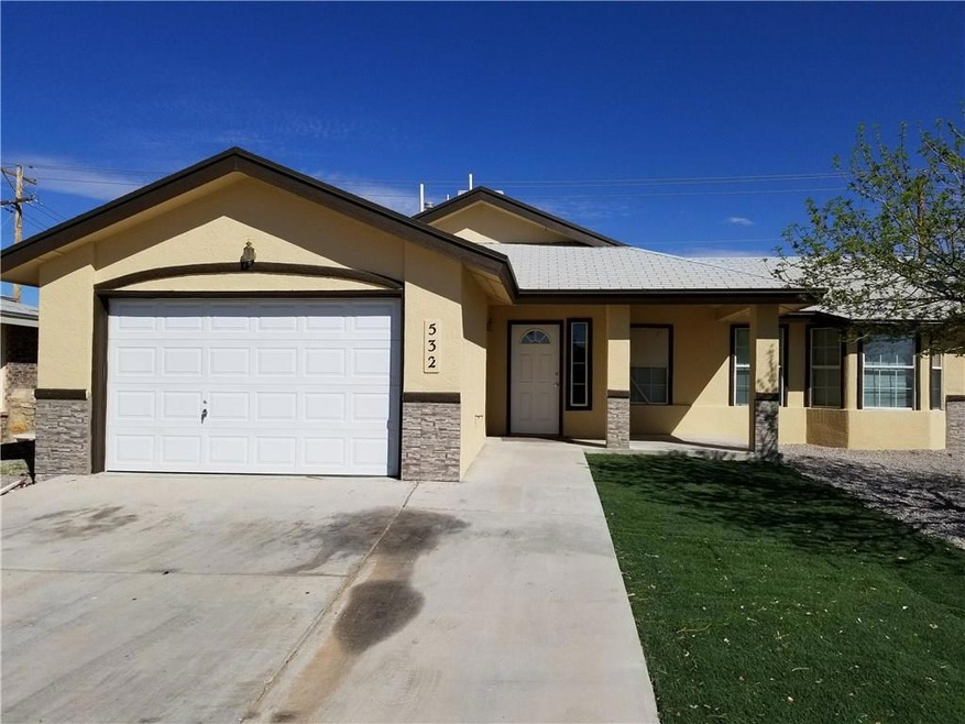 532 Thayer Pease Ave, Horizon City, TX 79928 - photo 1