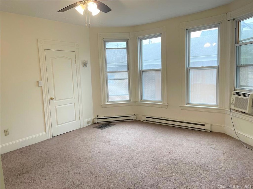 2979 Fairfield Ave unit 1F, Bridgeport, CT 06605 - photo 1