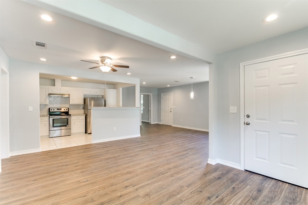 5238 Browncroft St, Houston, TX 77021 - photo 1