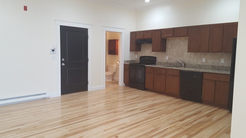 3 Main at unit 202, Peabody, MA 01960 - photo 1