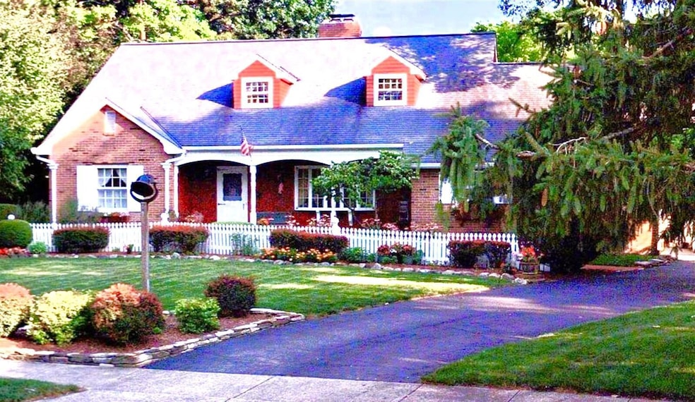 2101 Pinebrook Road (1) updated