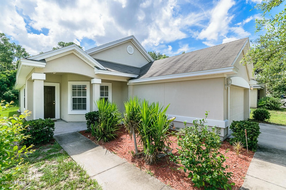 10951 Campus Heights Ln, Jacksonville, FL 32218 - photo 1