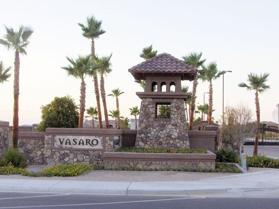 Vasaro Entrance