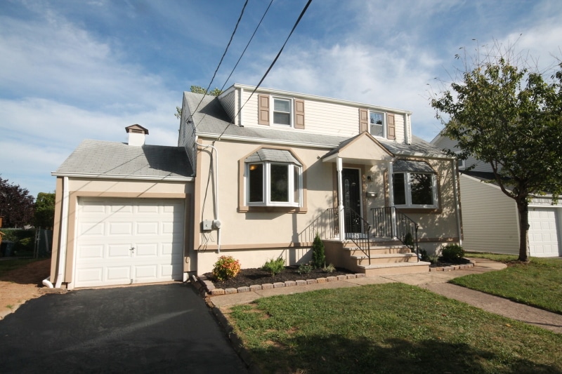 129 Highview Dr, Clifton, NJ 07013 - photo 1