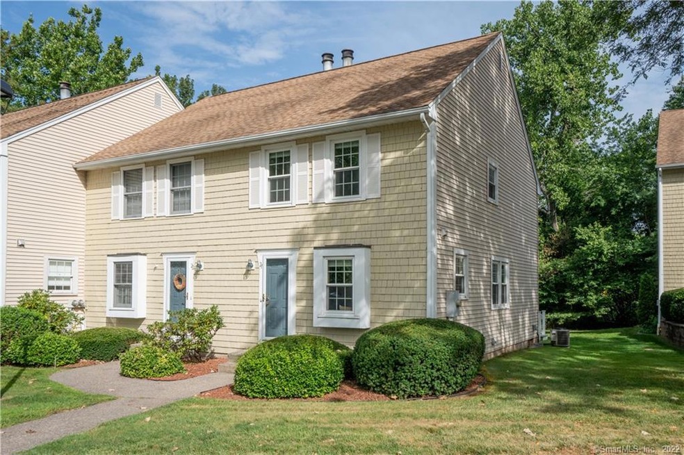 21 Hubbard Run Dr unit 21, Glastonbury, CT 06033 - photo 1