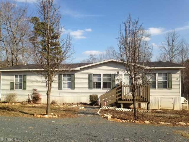 543 Roman Rd, Asheboro, NC 27205 - photo 1