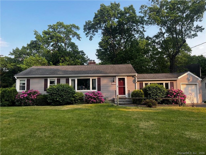 440 Griswold St, Glastonbury, CT 06033 - photo 1