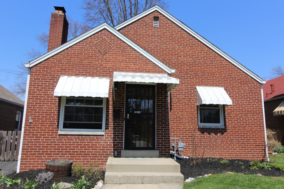 Welcome to 286 E. Beechwold Blvd
