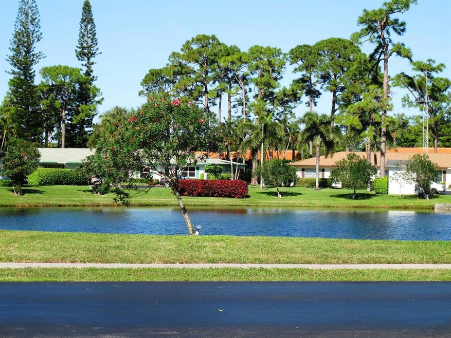 Water view from front of villa  (1)