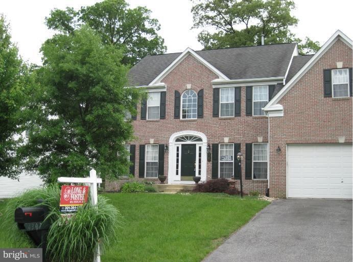 4307 Harbour Town Dr, Beltsville, MD 20705 - photo 1