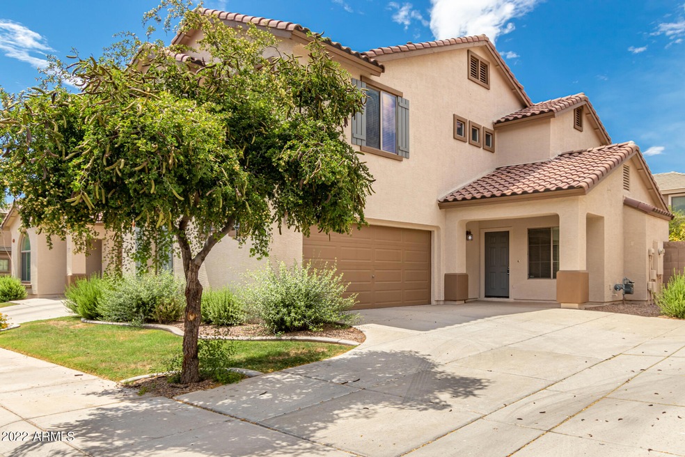 01 - Front of Home