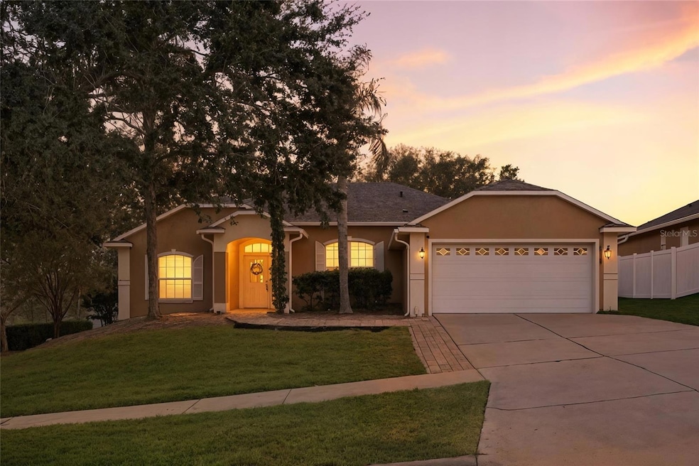 1000 Cornell Ave, Clermont, FL 34711 - photo 1