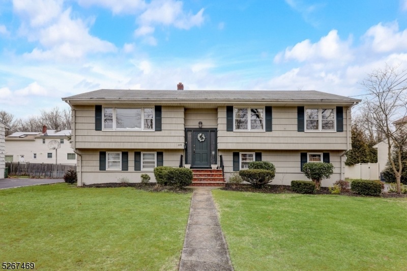 229 Homestead Rd, Paramus, NJ 07652 - photo 1