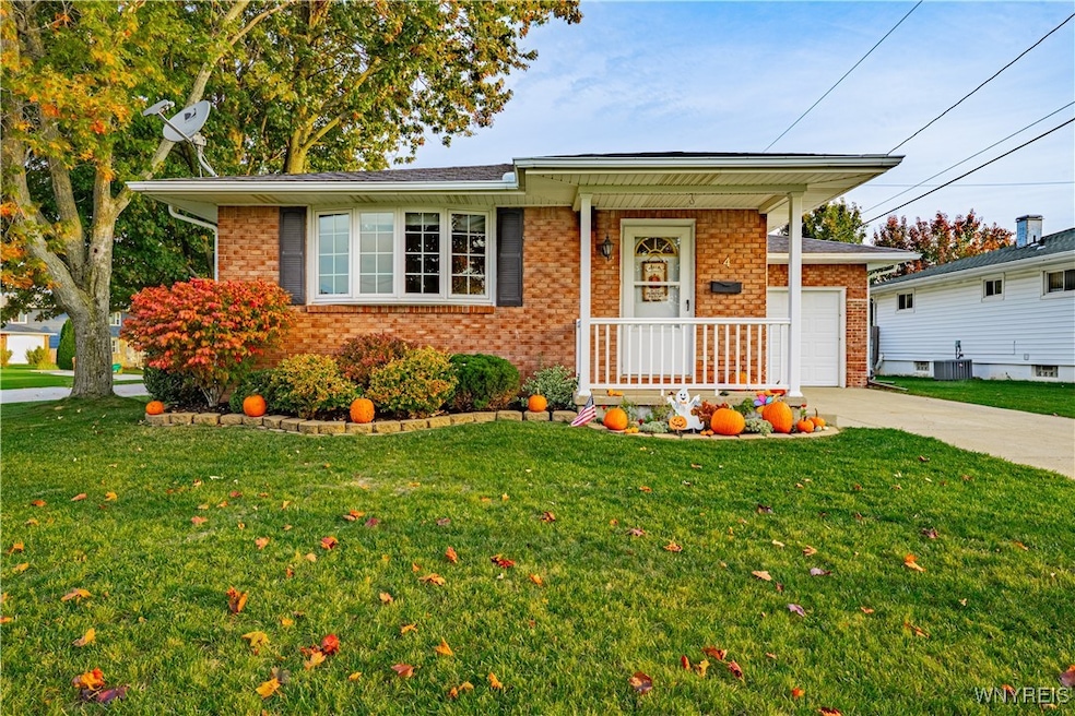 Pending $249,900 • Co-Listing Agent