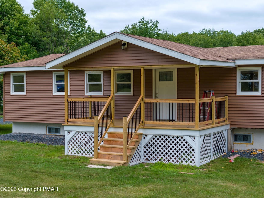 185 Center Rd, Stroudsburg, PA 18360 - photo 1