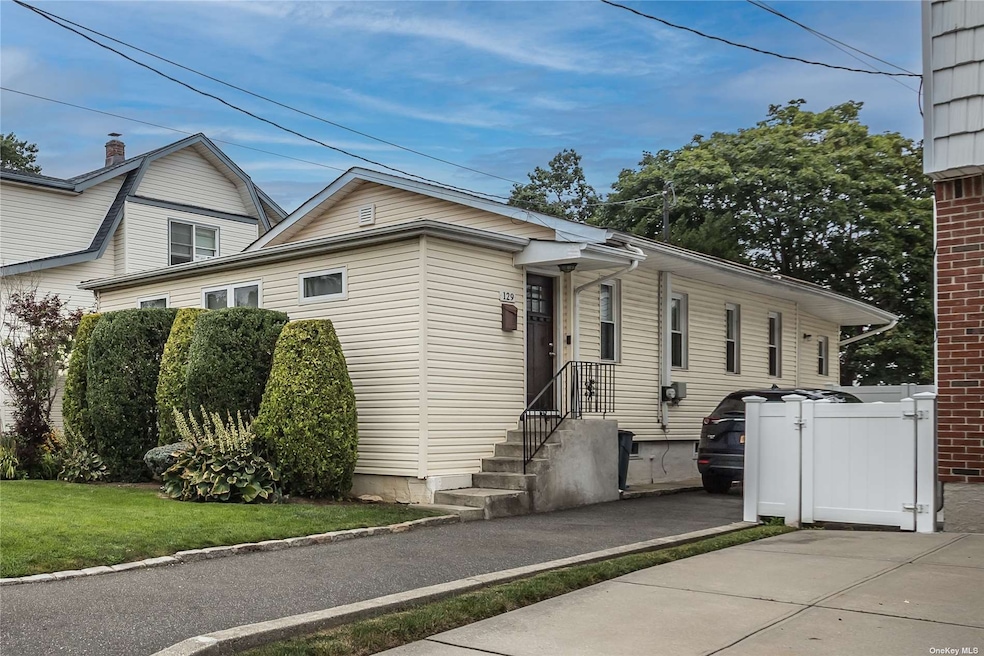 129 Lyon Place, Lynbrook, NY 11563 - photo 1