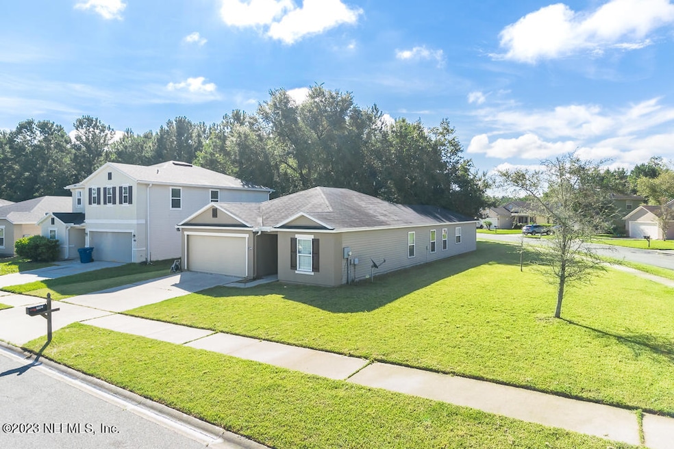 12190 Alexandra Dr, Jacksonville, FL 32218 - photo 1