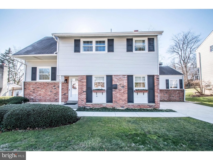 909 Causez Ave, Claymont, DE 19703 - photo 1