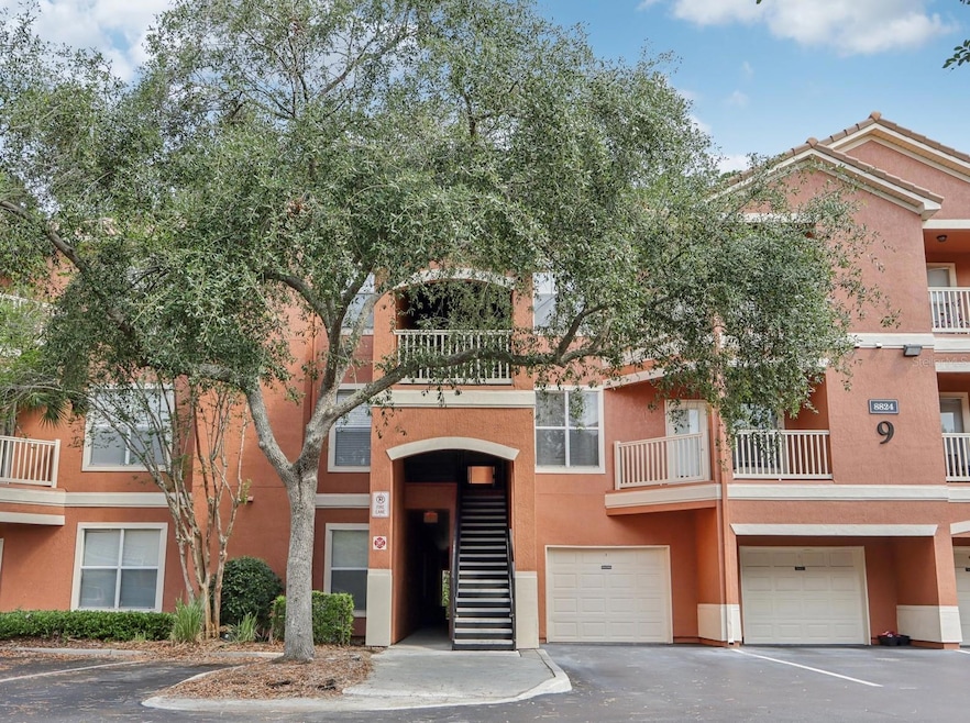 Freshly updated and MOVE-IN READY this light filled second floor CORNER UNIT delivers a great floor plan, privacy and an unbeatable location!