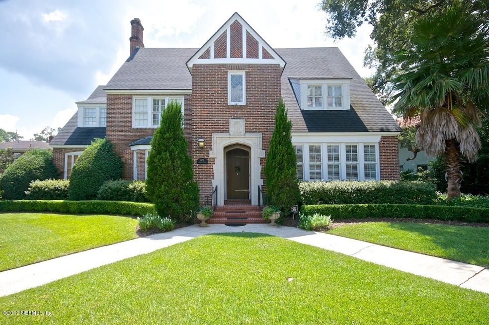 1472 Edgewood Cir, Jacksonville, FL 32205 - photo 1