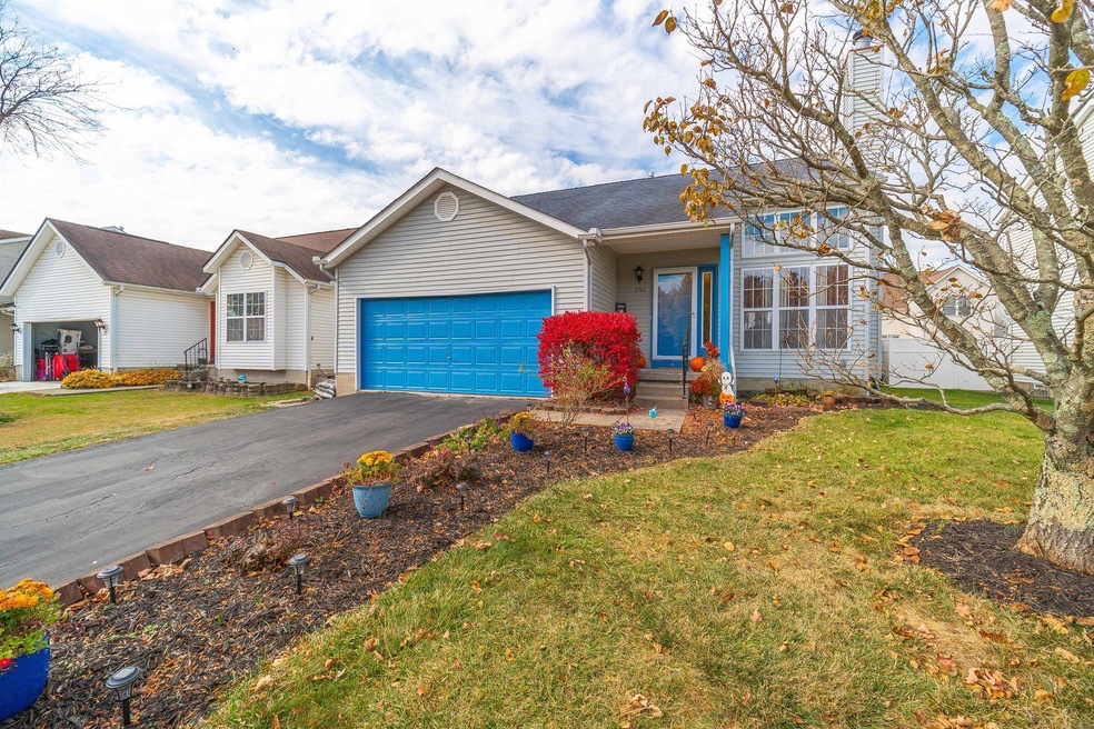 2743 Barrows Rd-4