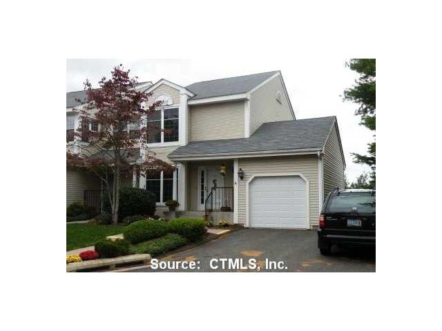 210 Limner Cir unit 210, Rocky Hill, CT 06067 - photo 1