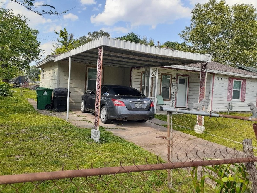 7017 Jay St, Houston, TX 77028 - photo 1