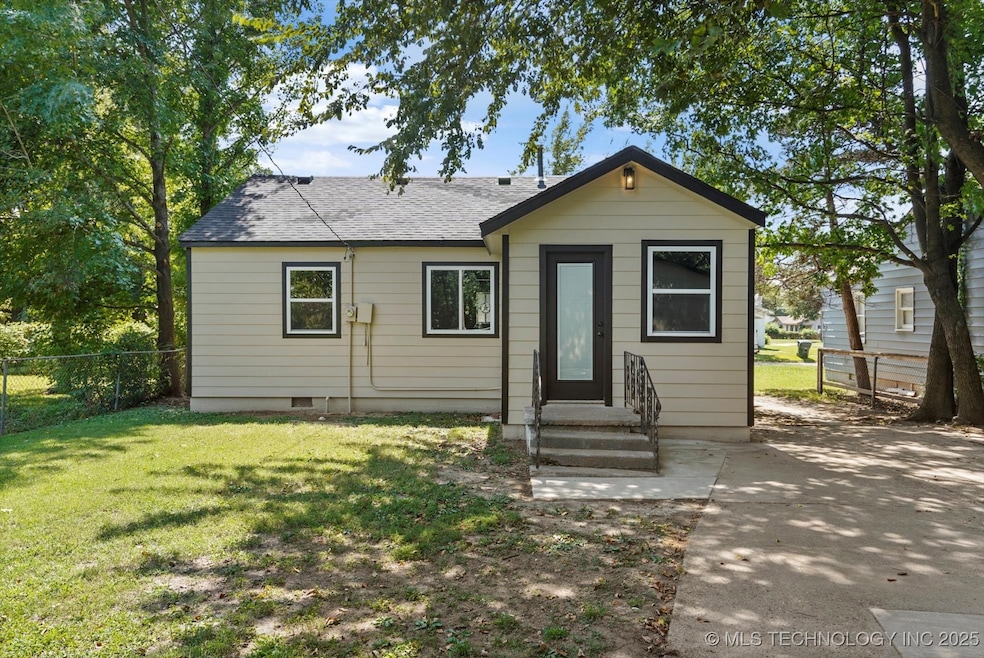 2908 Elgin St, Muskogee, OK 74401 - photo 1