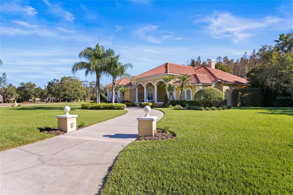 4701 Cheval Blvd, Lutz, FL 33558 MLS MFRT3490375