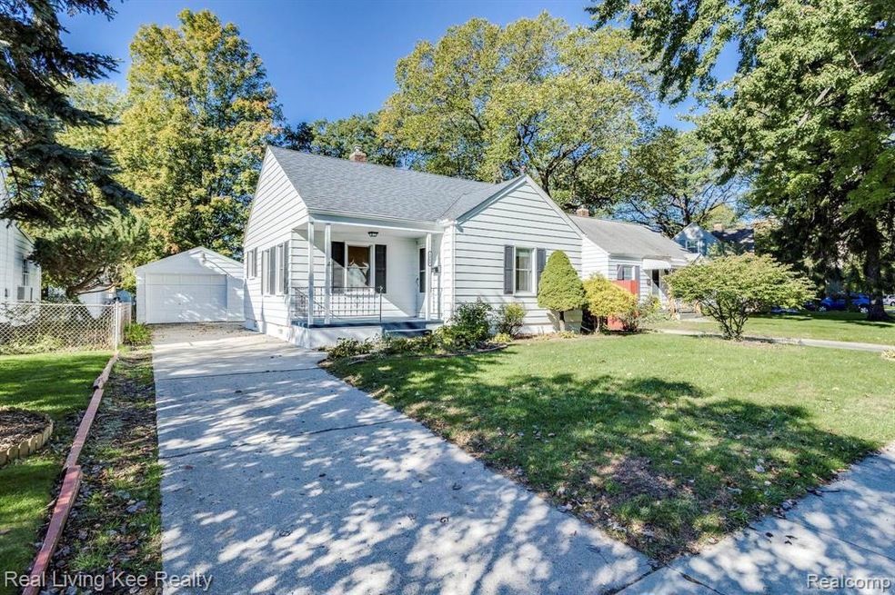 2909 Palmer Ct, Port Huron, MI 48060 - photo 1