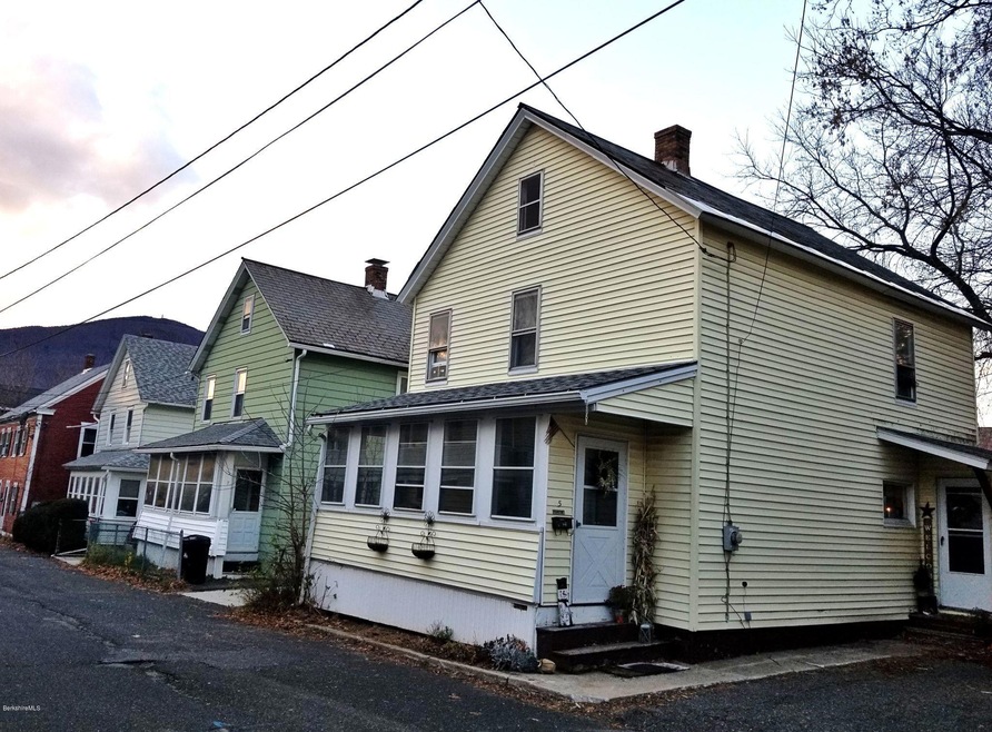 5 Weber Street