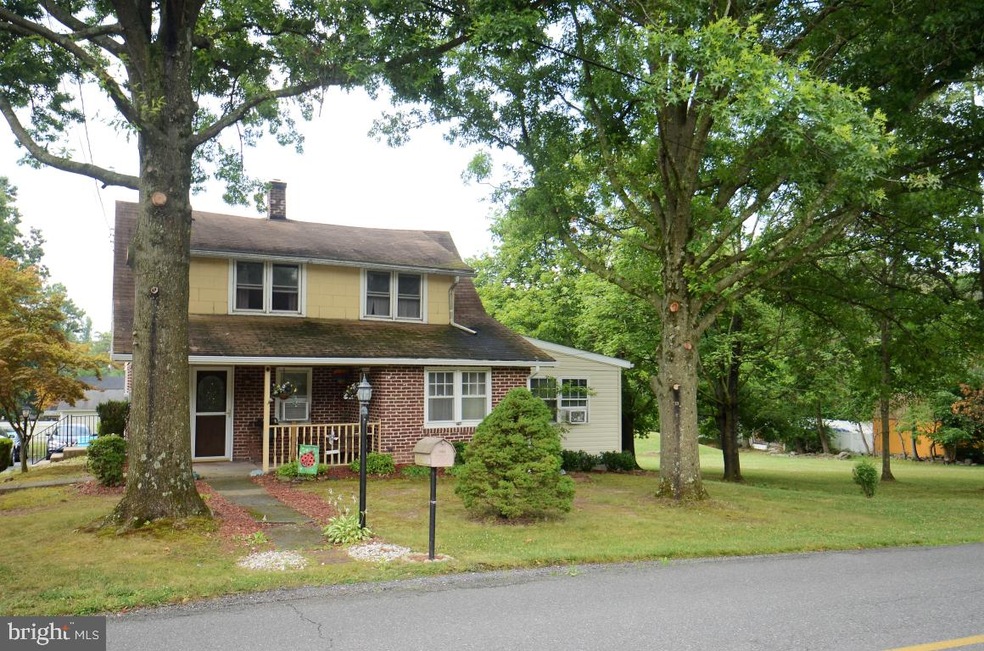 12 Poole Hill Rd, Boyertown, PA 19512 - photo 1