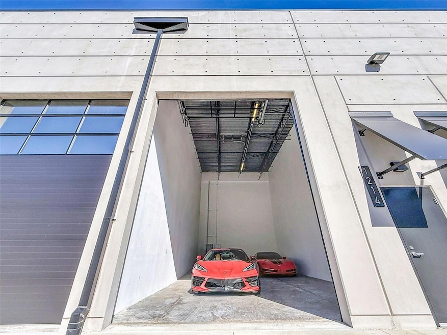 6500 Motor Enclave Way unit 1214, Tampa, FL 33610 - photo 1