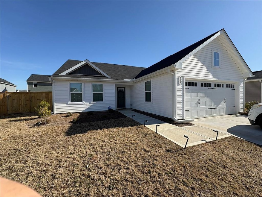 209 Cooper Ln, Calhoun, GA 30701 - photo 1