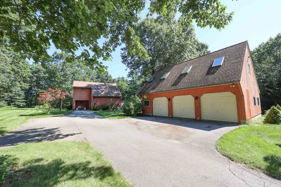 37 Lancaster Crossing Rd, Salem, NH 03079 - photo 1