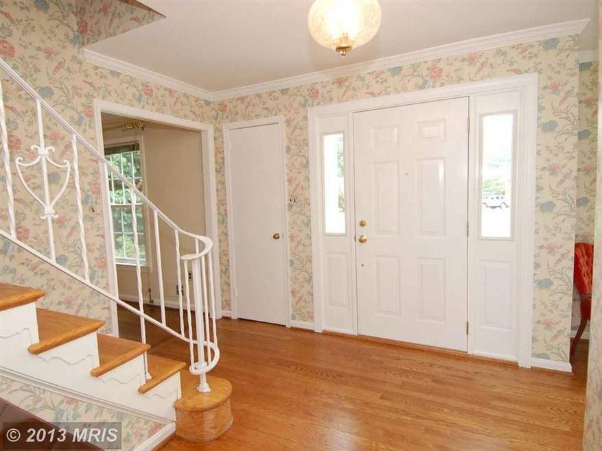 7908 Stirrup Cup Ln, McLean, VA 22102 - photo 1