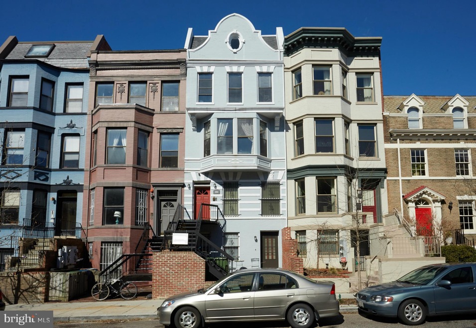 1861 California St NW unit 4, Washington, DC 20009 - photo 1