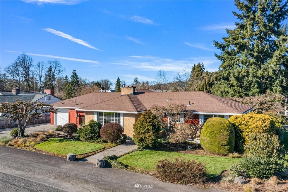 1650 SW Grandview Ave, Chehalis, WA 98532 - photo 1