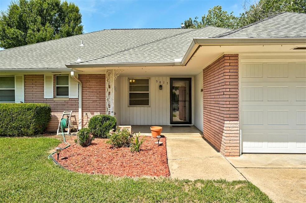 5015 N Vermont Ave, Oklahoma City, OK 73112 - photo 1