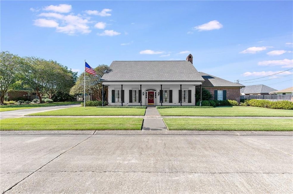 1869 2nd St, Lutcher, LA 70071 - photo 1