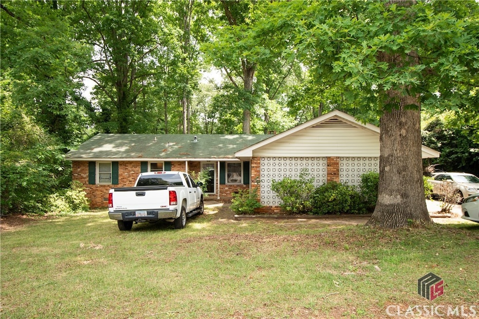 Front of Home. Tenant had family over for graduati