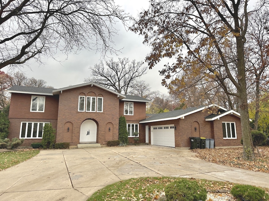 806 Wildwood Ct, Oak Brook, IL 60523 - photo 1