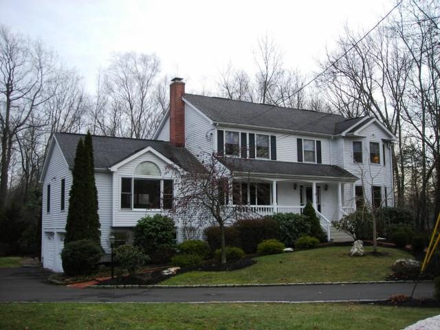 3 Quartz Ln, Trumbull, CT 06611 - photo 1