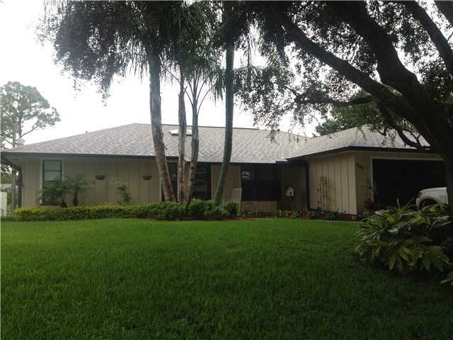 442 Warren St, Sebastian, FL 32958 - photo 1