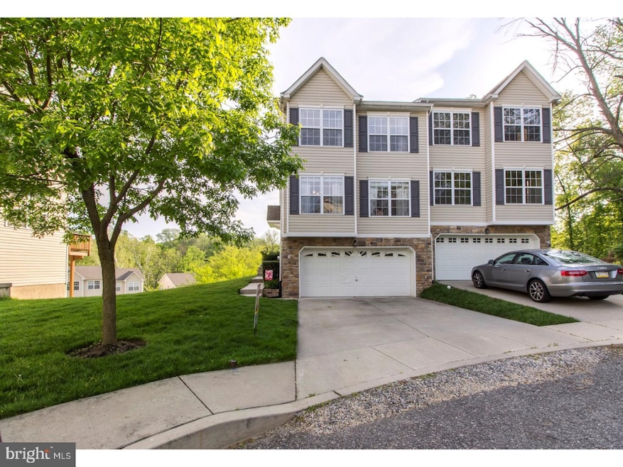 10 Whalens Ct, Drexel Hill, PA 19026 - photo 1