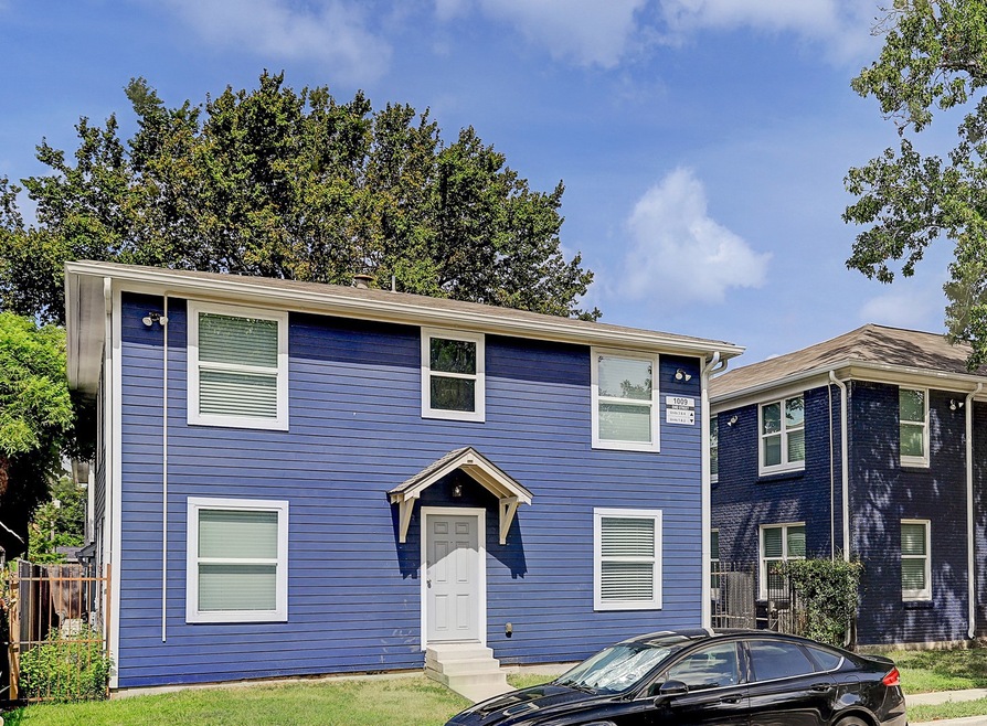 1009 Enid St unit 4, Houston, TX 77009 - photo 1