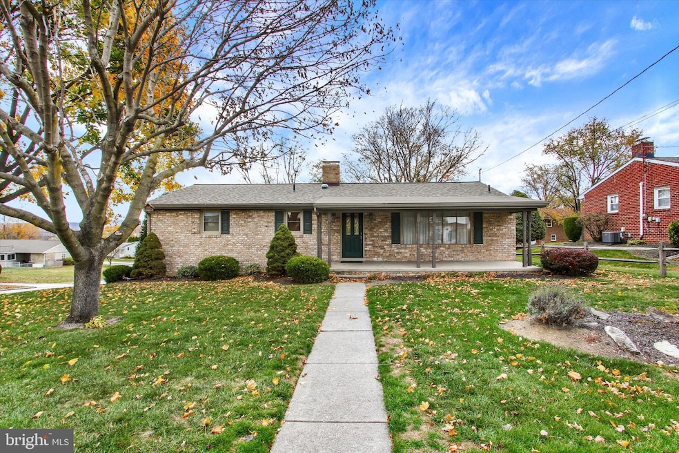 Pending $300,000 • Co-Listing Agent